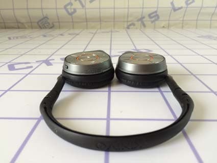Premium Bluetooth Sport Headphones - FCC ID 2AEUVBTH260 - Kinivo Inc (3)
