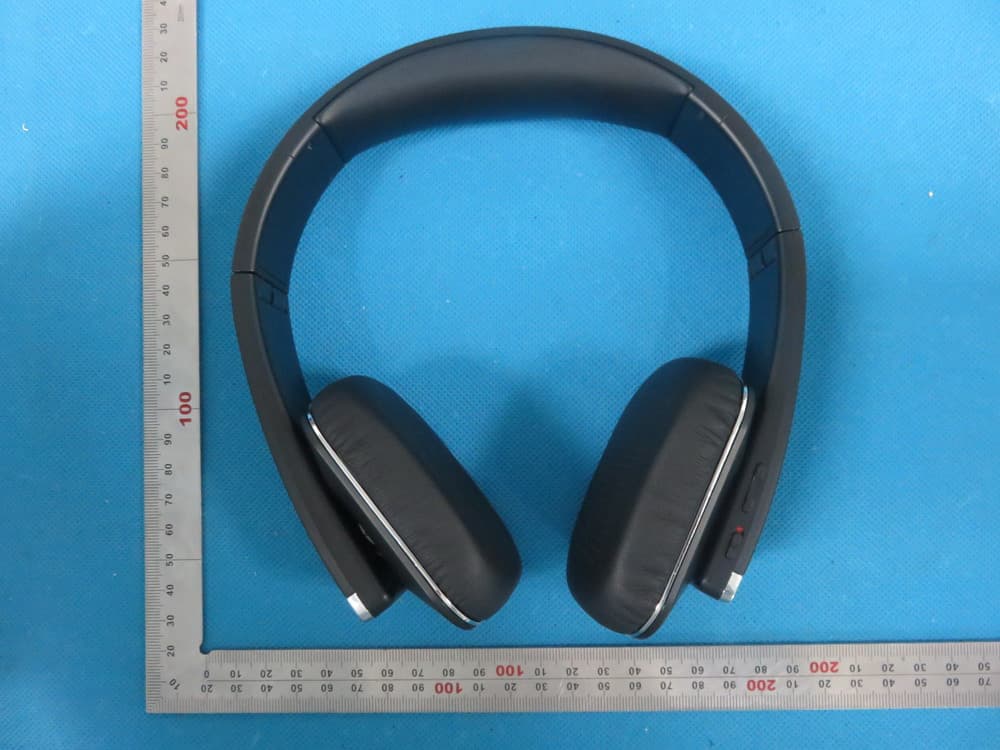 Bluetooth headset - FCC ID 2AEUVKINIVOURBN - Kinivo Inc (3)