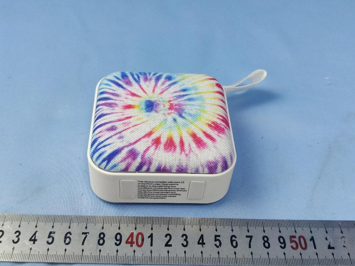 Speaker Bluetooth Square 3inch - FCC ID 2AEVM1016268 - MerchSource, LLC.