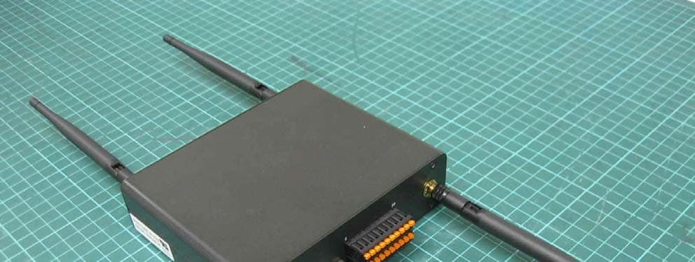 IoT Gateway System - FCC ID 2AEVX-E100AWE3 - Super Micro Computer, Inc. (4)