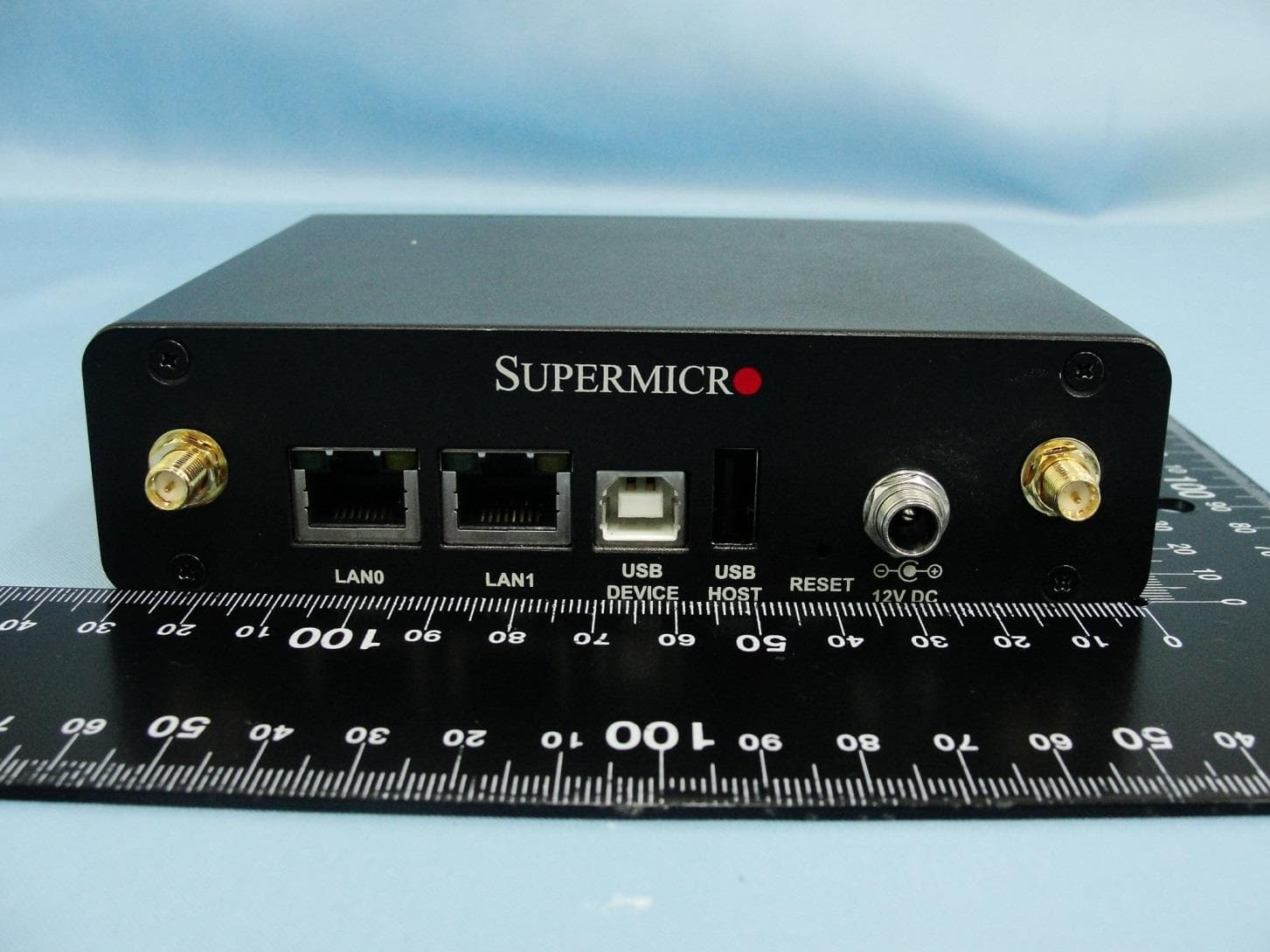 IoT Gateway System - FCC ID 2AEVX-E100TDAW - Super Micro Computer, Inc. (3)