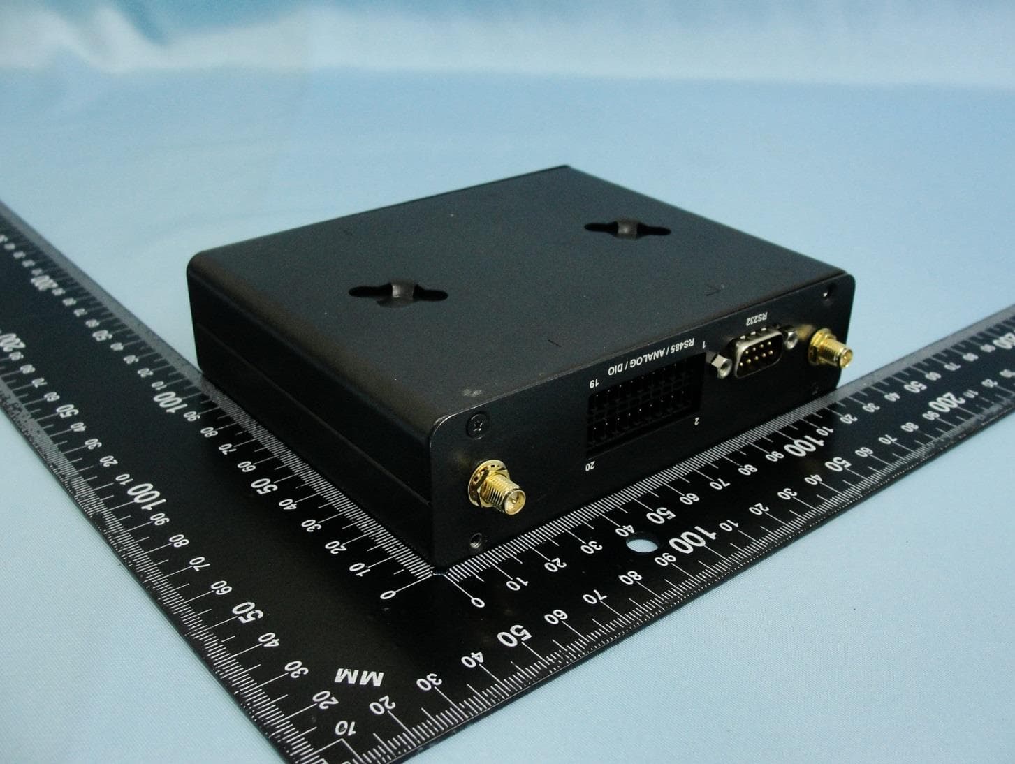 IoT Gateway System - FCC ID 2AEVX-E100TDE3 - Super Micro Computer, Inc. (2)