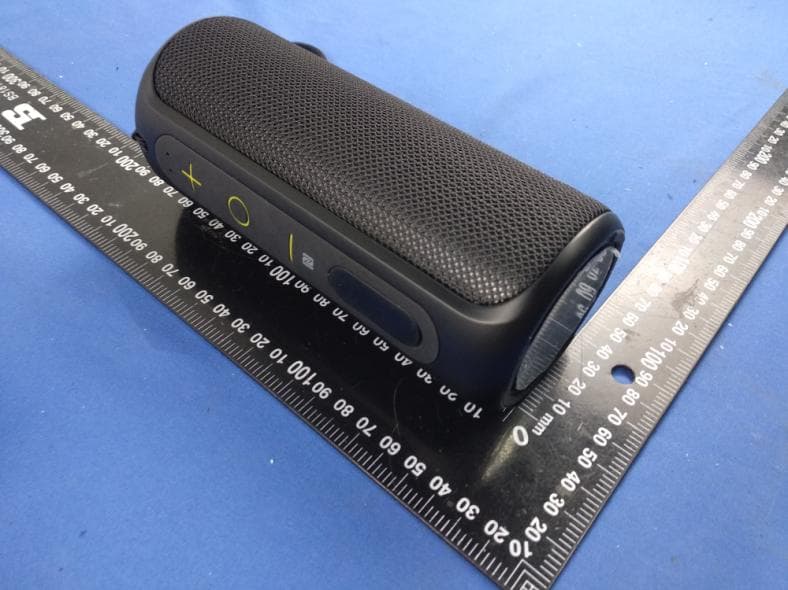 Bluetooth speaker - FCC ID 2AEX7-SX2BT - Shenzhen Trendwoo Tech. Co.,Ltd. (4)