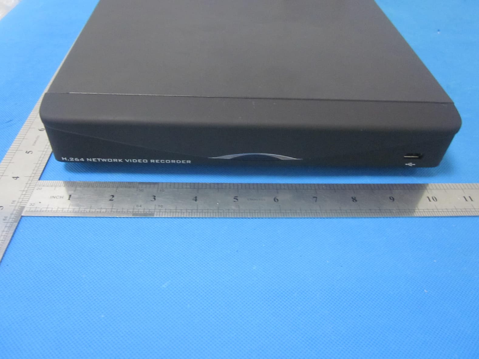 Wireless Network Video Recorder - FCC ID 2AEXENVR4W14A - Plustek Inc. (4)