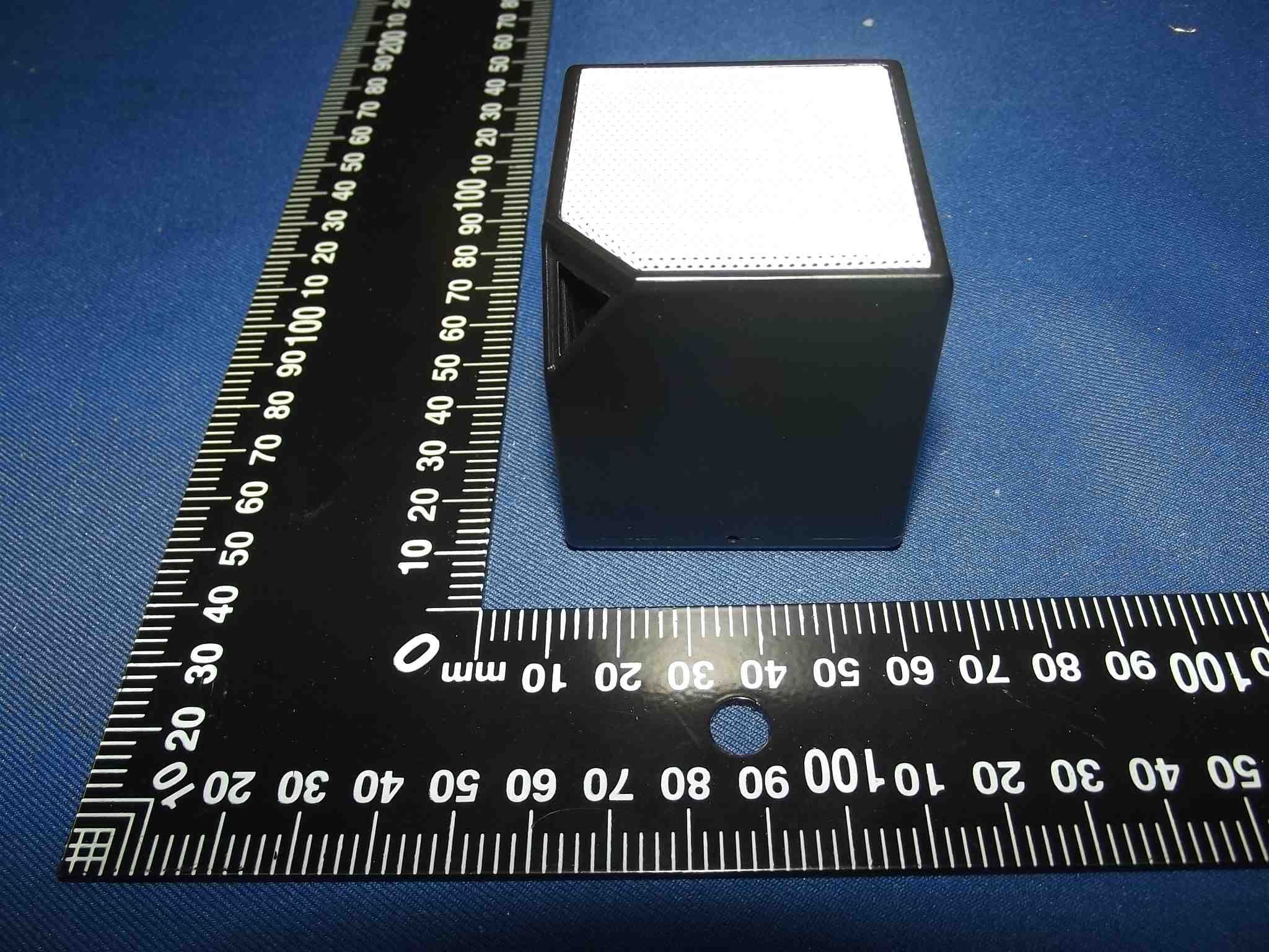Bluetooth Speaker - FCC ID 2AEXS-BYH-1029 - SHENZHEN DOAGEAS TECHNOLOGY LIMITED (2)