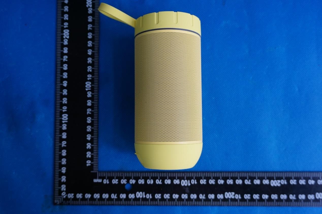 Wireless speaker - FCC ID 2AEZG-0260 - SHENZHEN COMISO DIGITAL TECHNOLOGY LIMITED (5)