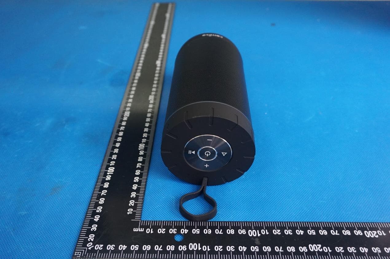 Wireless speaker - FCC ID 2AEZG-0261 - SHENZHEN COMISO DIGITAL TECHNOLOGY LIMITED (4)