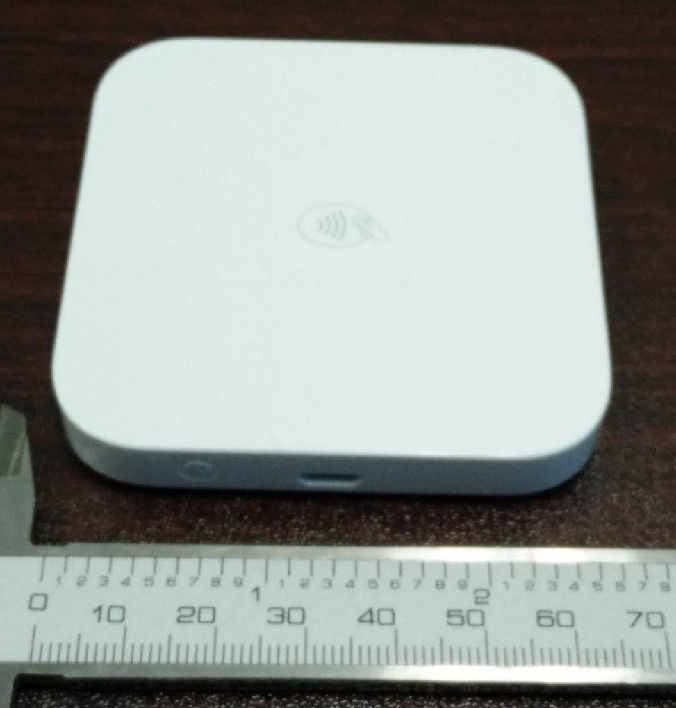 Mobile credit card reader - FCC ID 2AF3K-1SQHW - Block, Inc. (2)