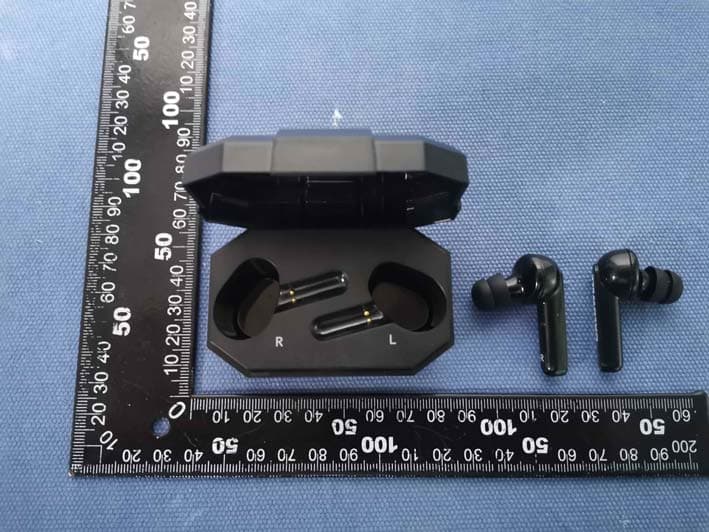Bluetooth Headset - FCC ID 2AF3W-SHADOWSL - AOB Products Company (3)