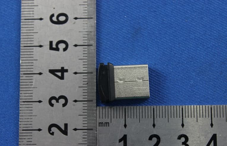 portable mobile power, Laser Presenter Power Bank - FCC ID 2AF56-TS-D192 - GUANGDONG PISEN ELECTRONICS CO., LTD. (2)