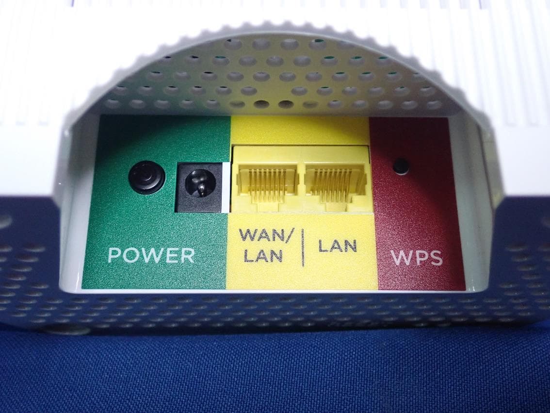 AC2200 Tri-band Mesh WiFi - FCC ID 2AF5PMH7021 - MTRLC LLC (3)