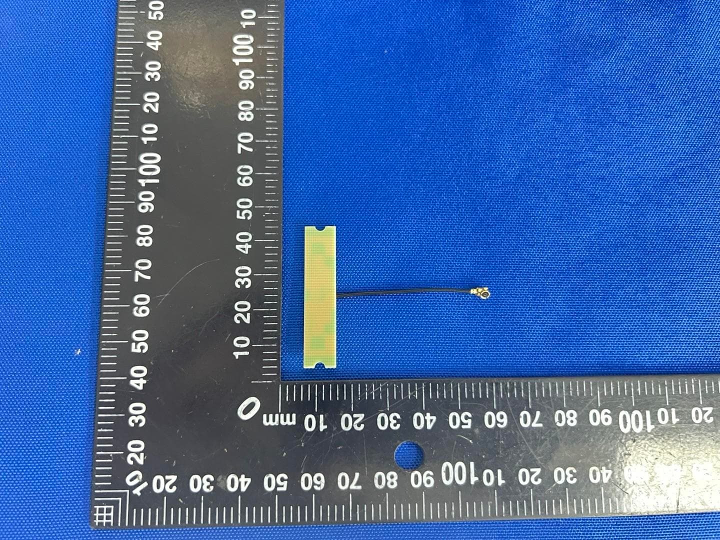 MaaXBoard RT - FCC ID 2AF62-MAAXBOARDRT - Avnet Inc (2)
