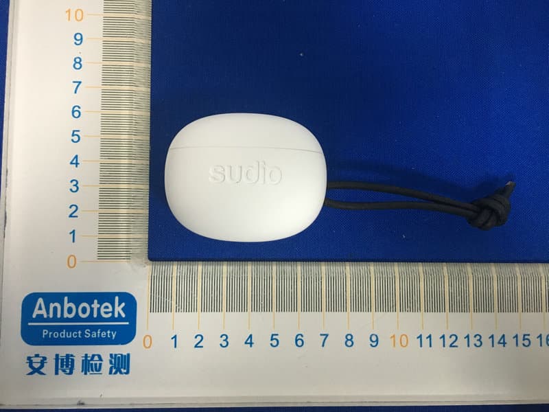 True Wireless Earphone - FCC ID 2AF9P-SUDIOTOLV - Sudio AB (3)