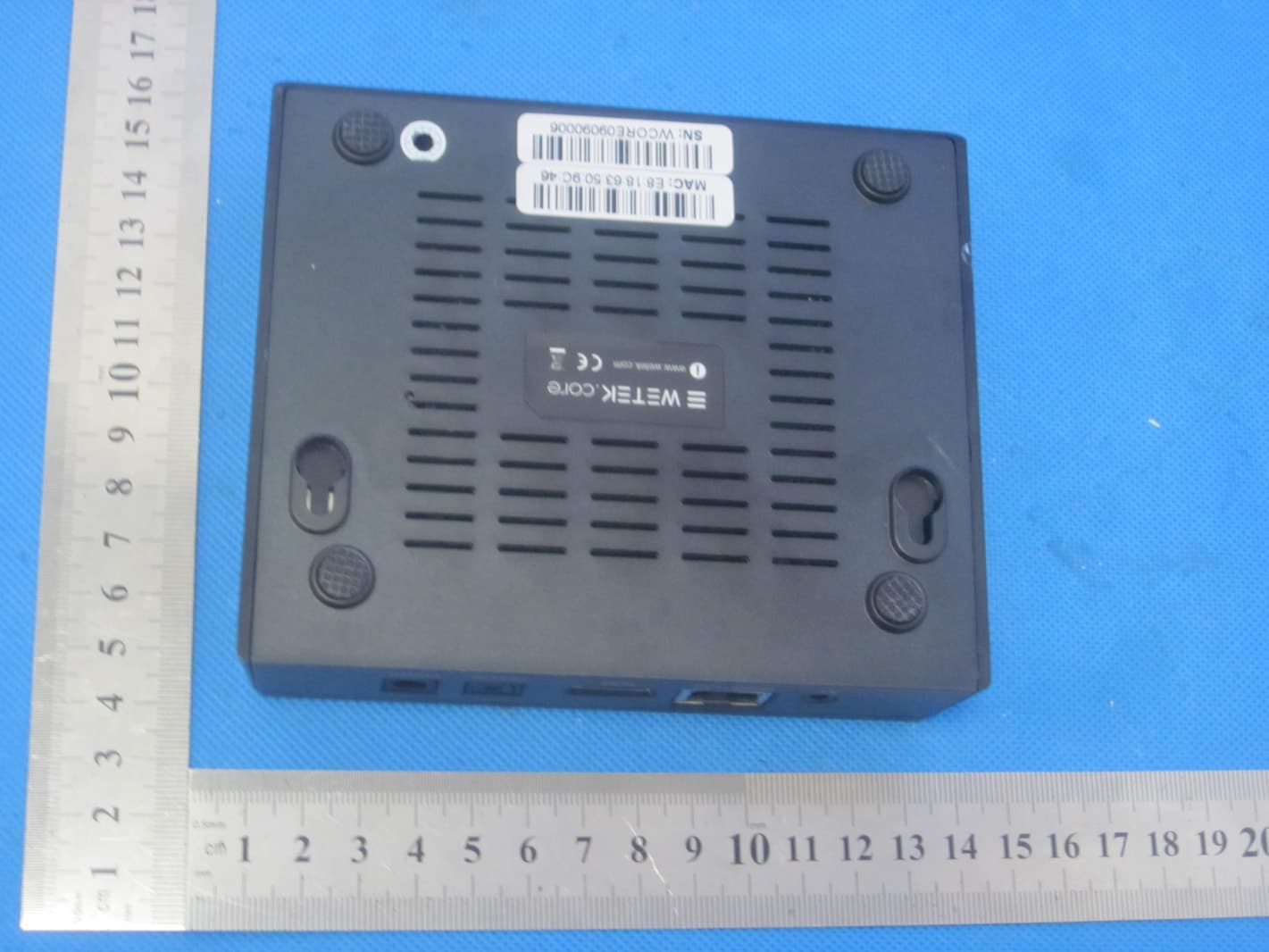 Android tv box - FCC ID 2AF9RWETEK - WeTek Electronics Limited (4)