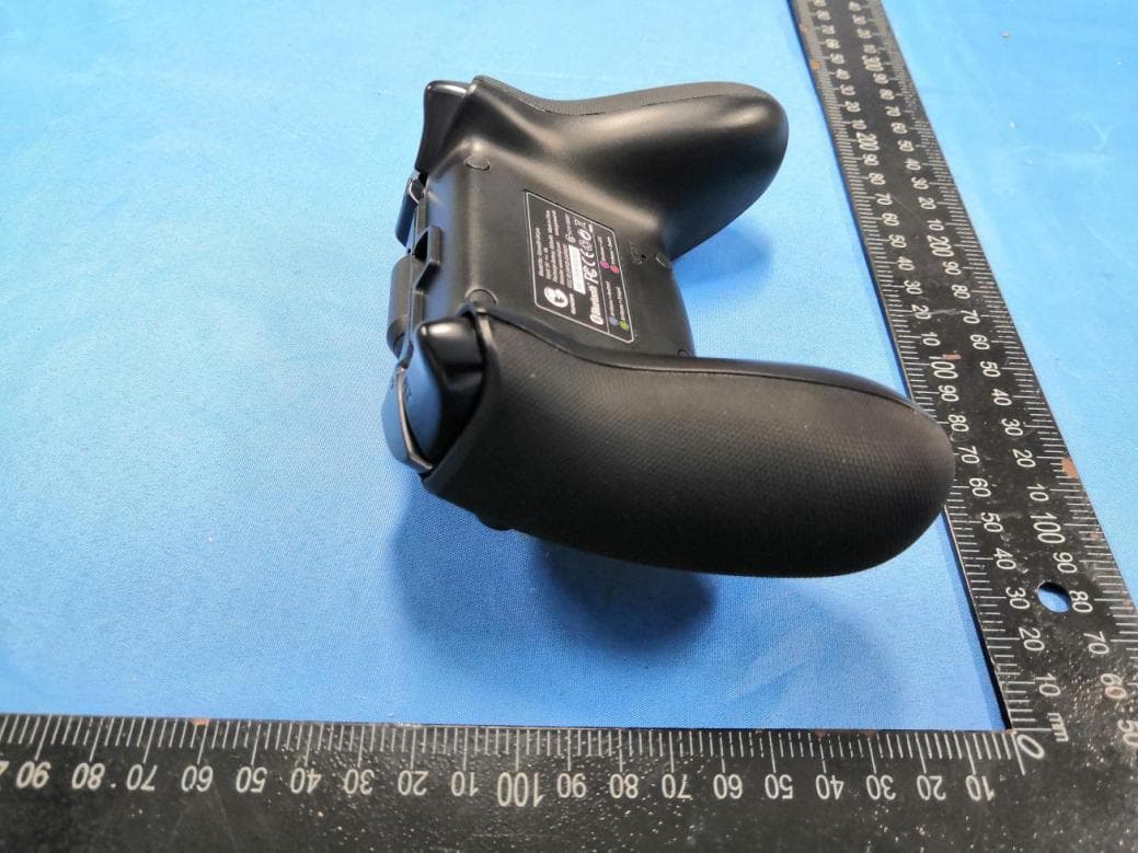 Gamesir game controllers - FCC ID 2AF9S-G4PROT - Guangzhou Chicken Run Network Technology Co.,Ltd.