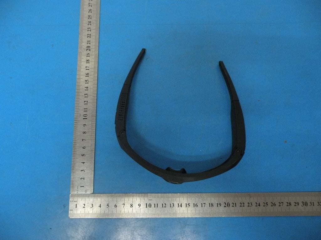 1080P WiFi Glasses Camera - FCC ID 2AFCBLY-80 - Shenzhen Longzhiyuan Technology Co., Ltd. (2)