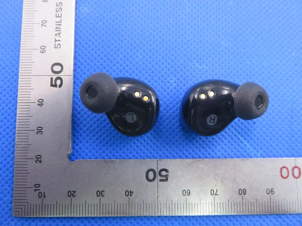TRUE WIRELESS STEREO EARBUDS - FCC ID 2AFDGBT-BH021 - SUNVALLEYTEK INTERNATIONAL, INC. (2)