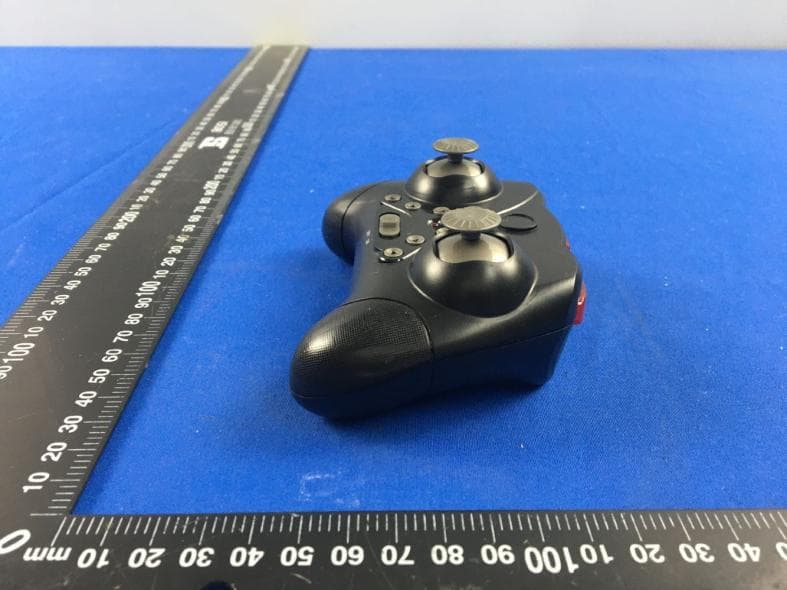 I/R MINI COPTER/DRONE - FCC ID 2AFHF-MW412 - RUICHUANG TOYS INDUSTRIAL CO., LTD (4)