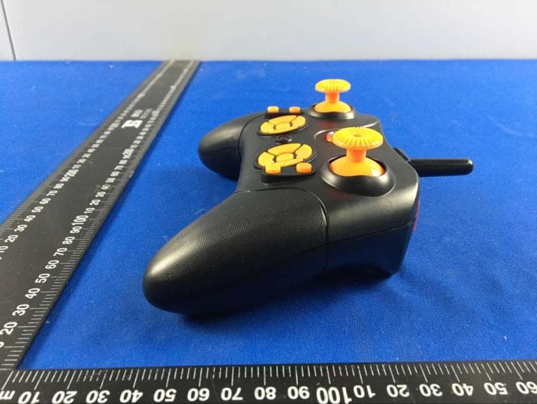 I/R MINI COPTER/DRONE - FCC ID 2AFHF-MW426 - RUICHUANG TOYS INDUSTRIAL CO., LTD (3)