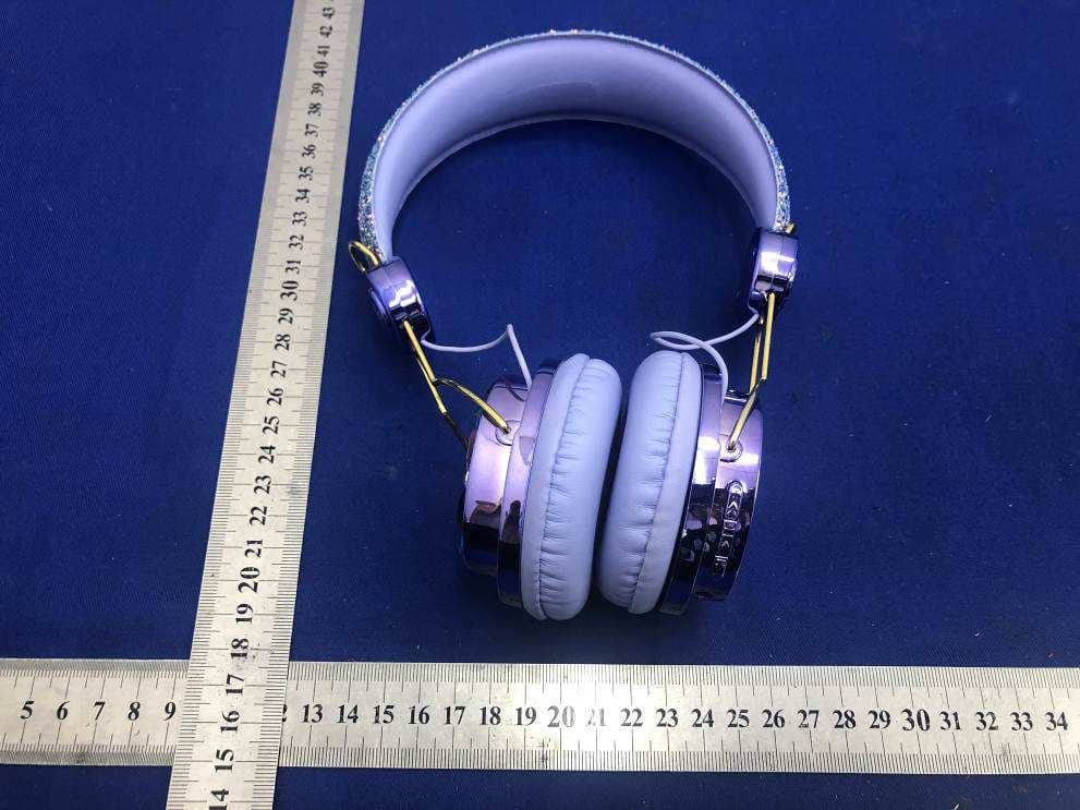 Headphones Wireless - FCC ID 2AFJP-RY-102 - Hennes & Mauritz (Shanghai) Trading Co. Ltd. No.2 Branch. (5)