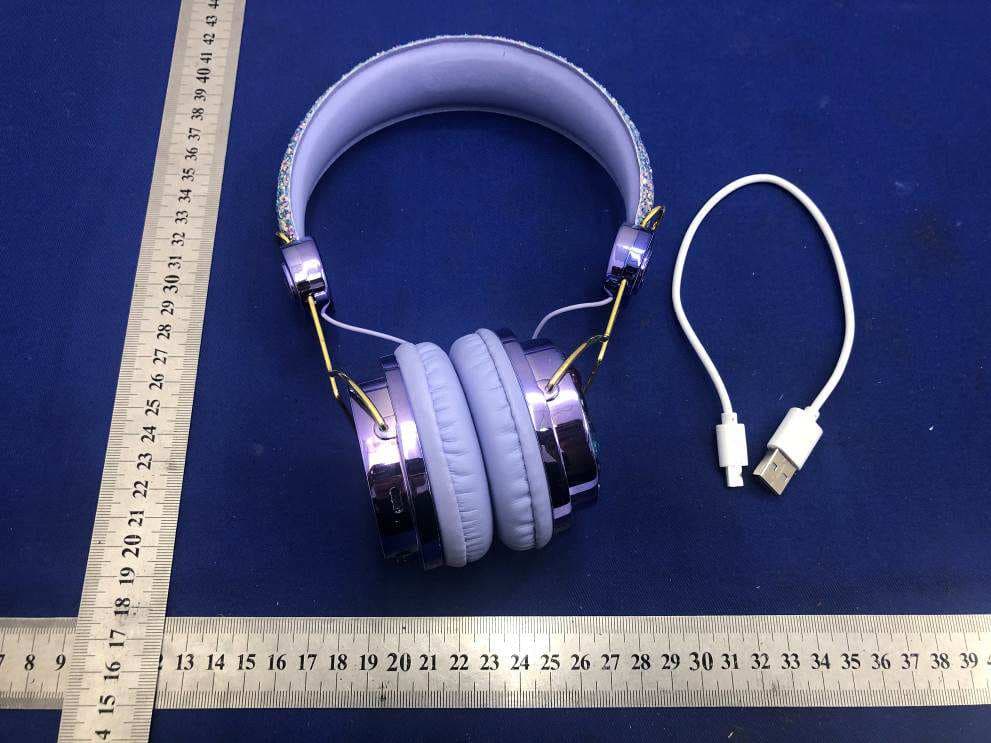 Headphones Wireless - FCC ID 2AFJP-RY-102 - Hennes & Mauritz (Shanghai) Trading Co. Ltd. No.2 Branch. (4)