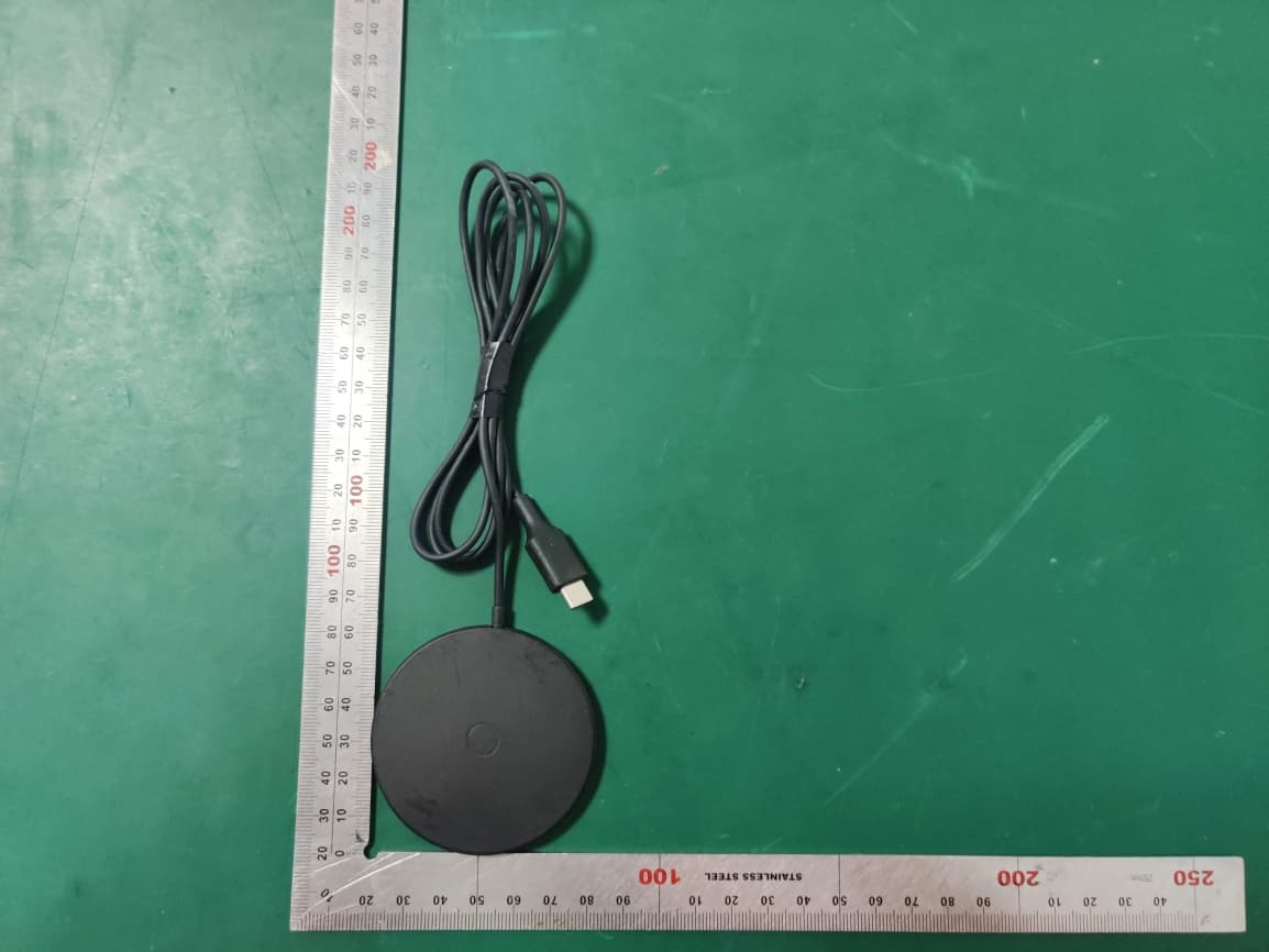 Spigen PowerArc ArcField Wireless Charger - FCC ID 2AFKNPF2009 - Spigen Korea Co., Ltd.