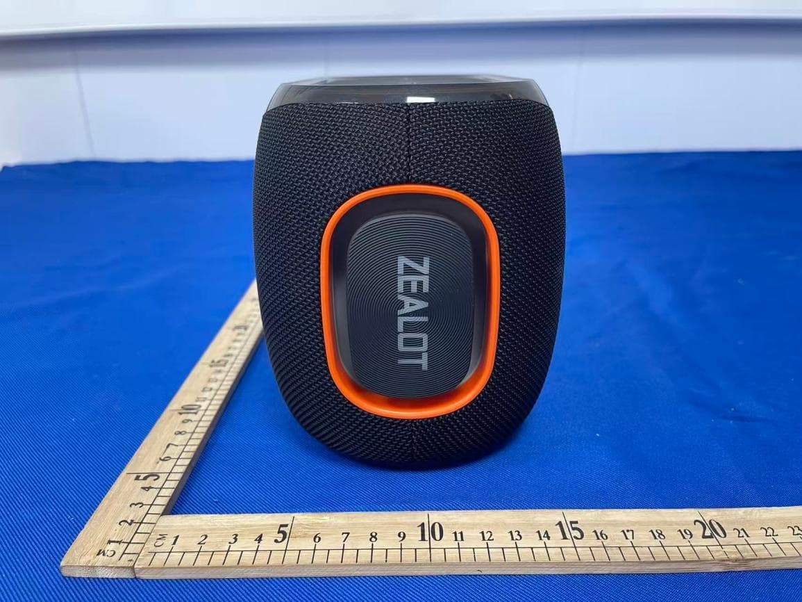 WIRELESS SPEAKER - FCC ID 2AFKR-S182 - SHENZHEN ZEALOT DIGITAL TECHNOLOGY CO., LTD (4)
