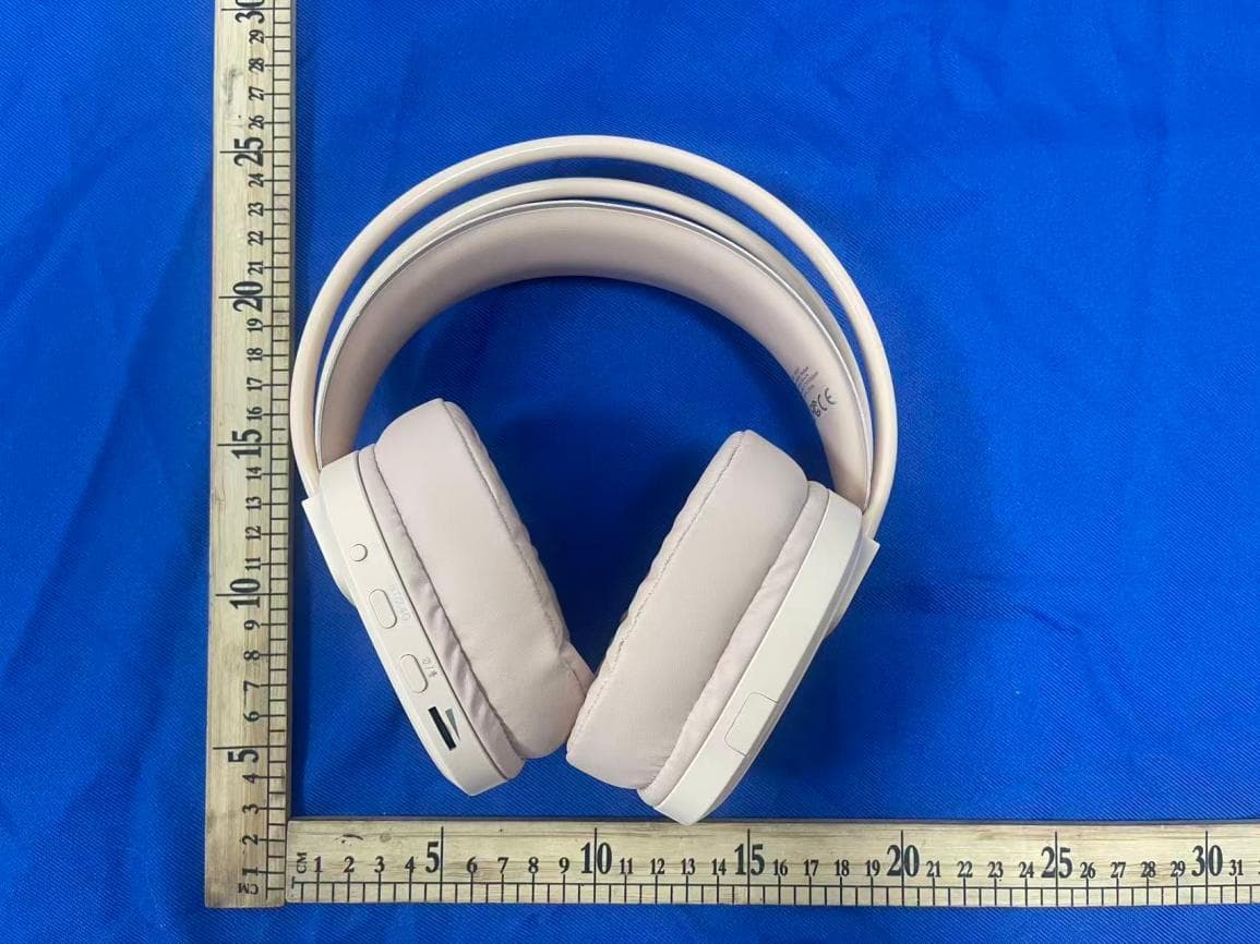 Wireless Gaming Headset - FCC ID 2AFKX-HG50T - Shenzhen Mark Trading Co.,Ltd (2)