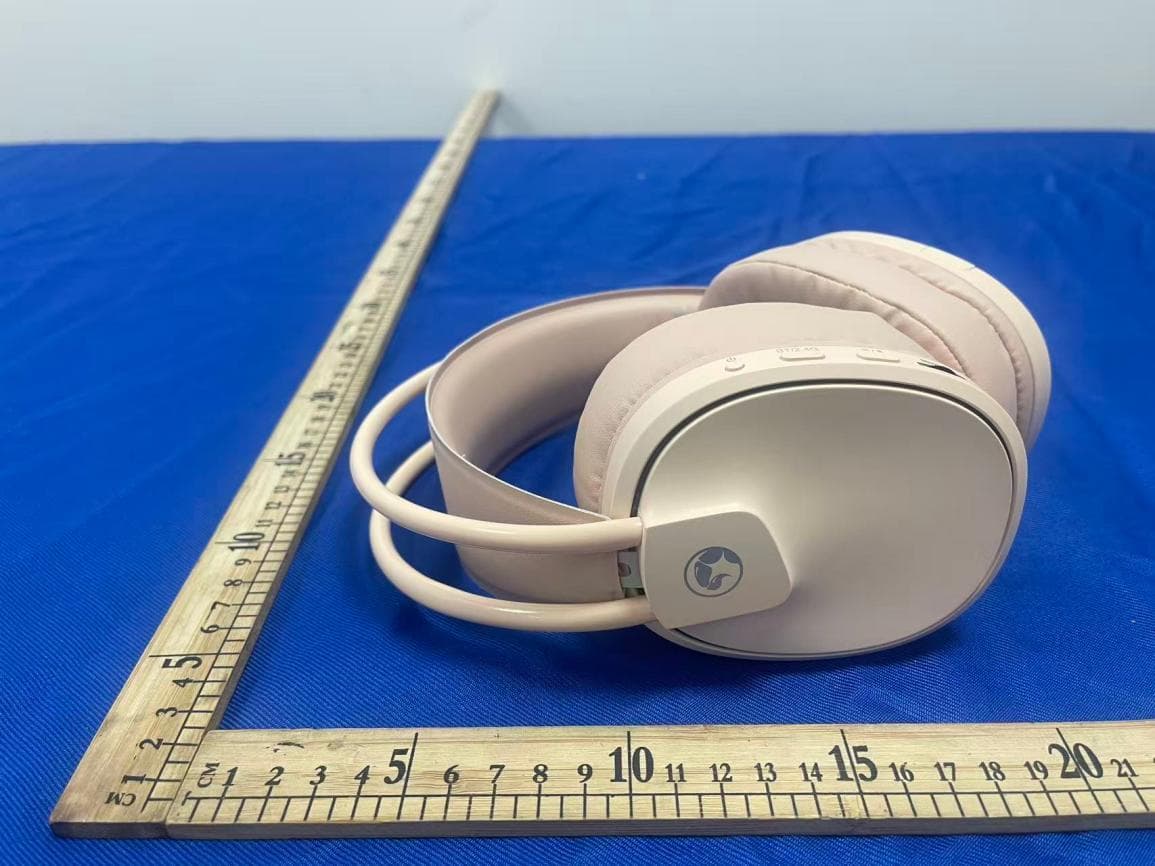Wireless Gaming Headset - FCC ID 2AFKX-HG50T - Shenzhen Mark Trading Co.,Ltd (4)