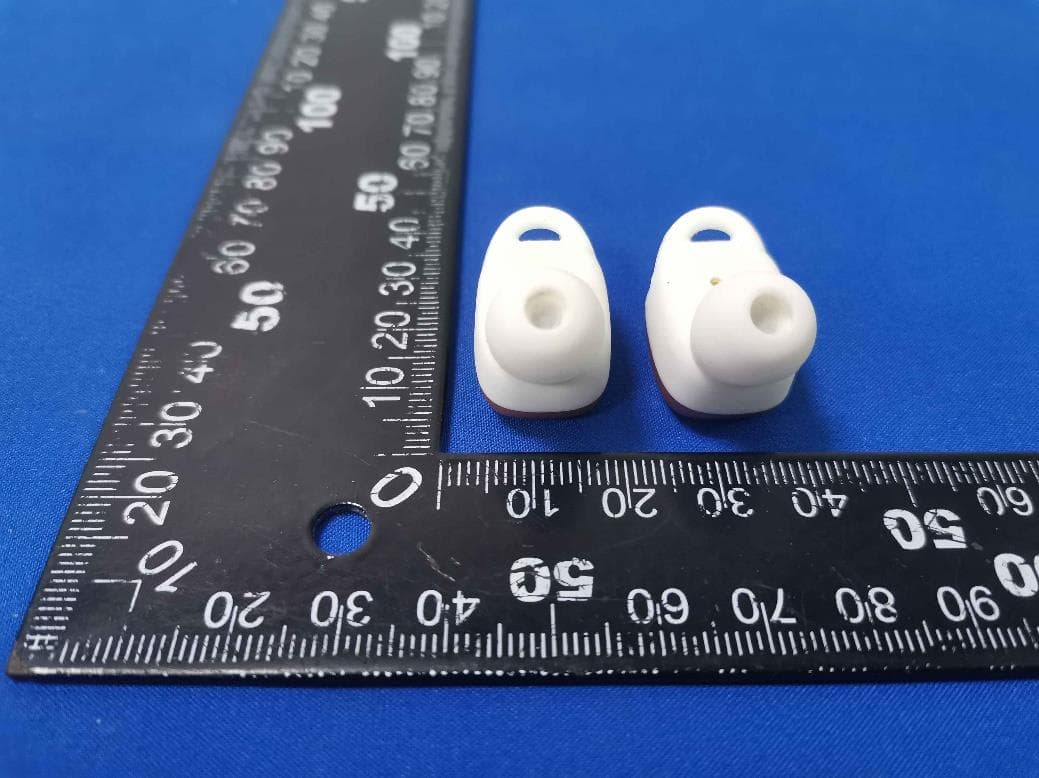 True wireless earphones - FCC ID 2AFM7WI-TW305X - WICKED AUDIO, INC (4)
