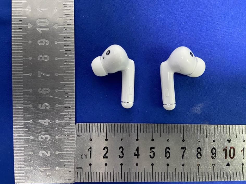 True wireless earbuds - FCC ID 2AFM7WI-TW355X - WICKED AUDIO, INC
