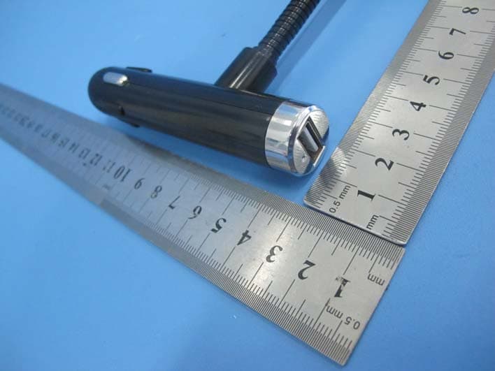 Bluetooth FM Transmitter - FCC ID 2AFMD-FM25 - SHENZHEN SPRING TECHNOLOGY CO., LIMITED (3)