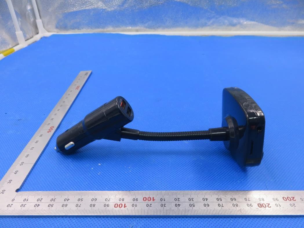 Bluetooth FM transmitter - FCC ID 2AFMDKM29KM29PROF38 - SHENZHEN SPRING TECHNOLOGY CO., LIMITED (4)