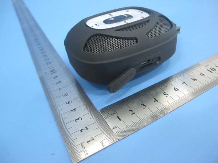 Waterproof Bluetooth Speaker - FCC ID 2AFNM-JT2693 - Shenzhen Jinruitai Electronics Co.,Ltd