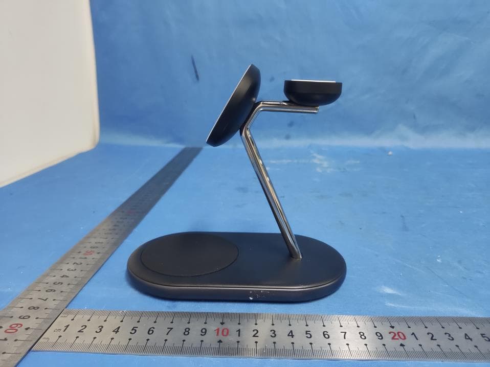 Qi2 3-in-1 Wireless Charger - FCC ID 2AFP2-LM35 - Shenzhen Powerqi Technology Co., Ltd. (2)