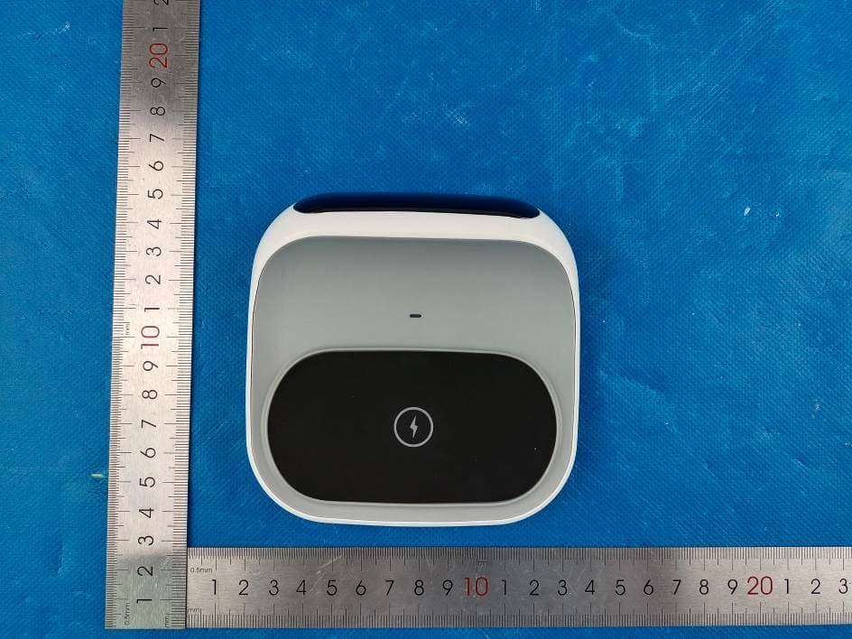 Alarm Clock Wireless Charger - FCC ID 2AFP2LC03 - Shenzhen Powerqi Technology Co., Ltd. (2)