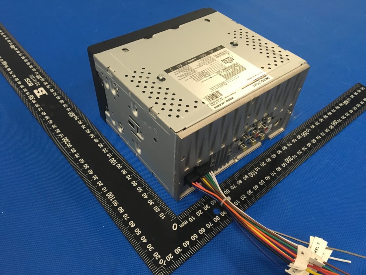 Car multimedia player - FCC ID 2AFR7-PD-620HB - Dongguan Litu Electronic Technology Co.,Ltd (2)