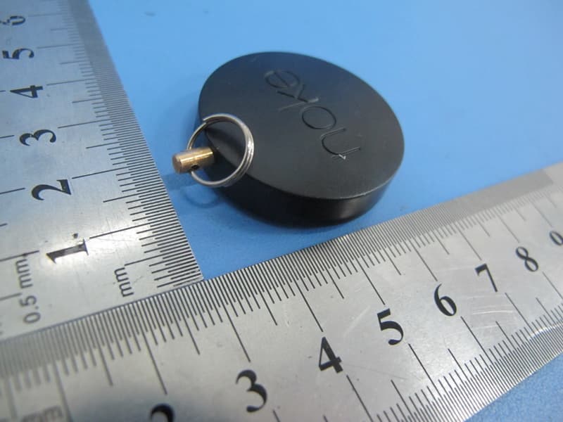 Noke Key Fob - FCC ID 2AFRJNFAM1 - Noke Inc