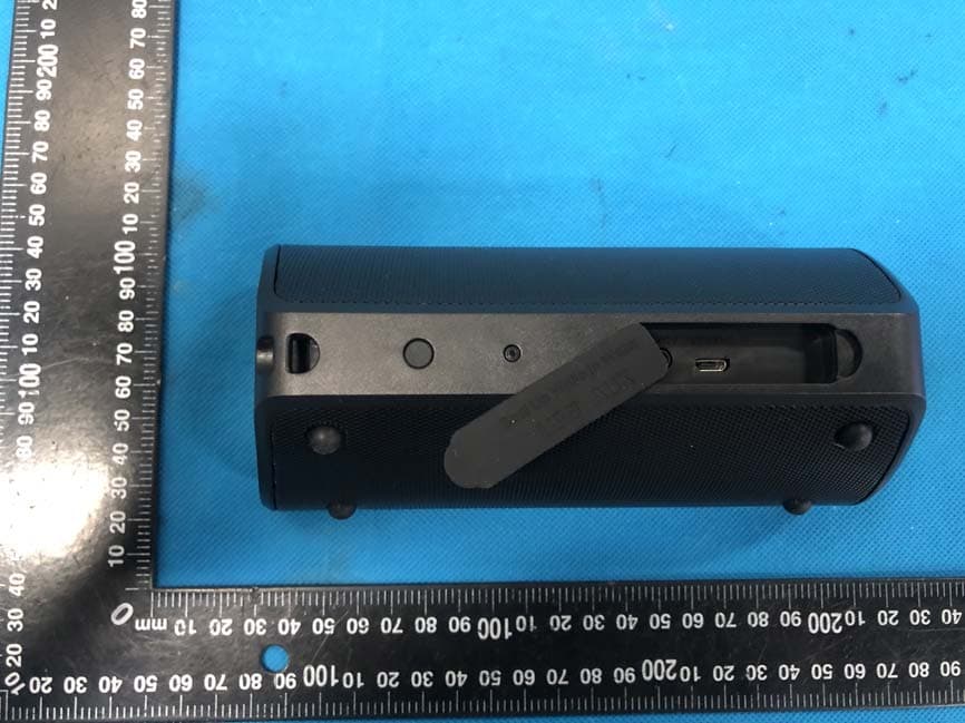 Bluetooth speaker - FCC ID 2AFSGF4 - Dongguan Jin wen hua digital technology Co., LTD. (5)