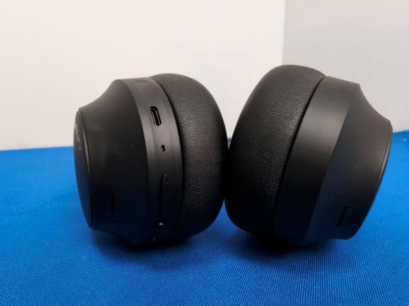 Wireless Headphones - FCC ID 2AFTU-DD040 - Shenzhen Soundsoul Information Technology Co., Ltd.