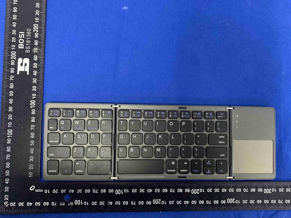 Bluetooth Keyboard - FCC ID 2AFW2-B033C - Shenzhen DZH Industrial Co., Ltd