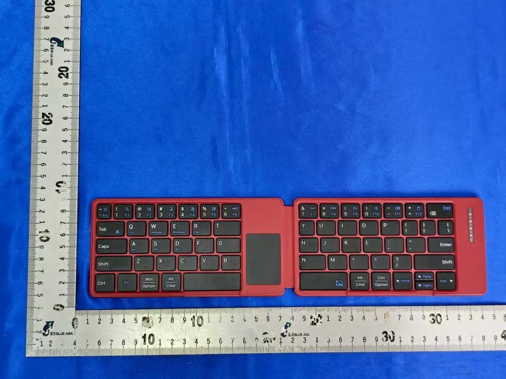 Two-fold leather case keyboard - FCC ID 2AFW2DF013T - Shenzhen DZH Industrial Co., Ltd (2)