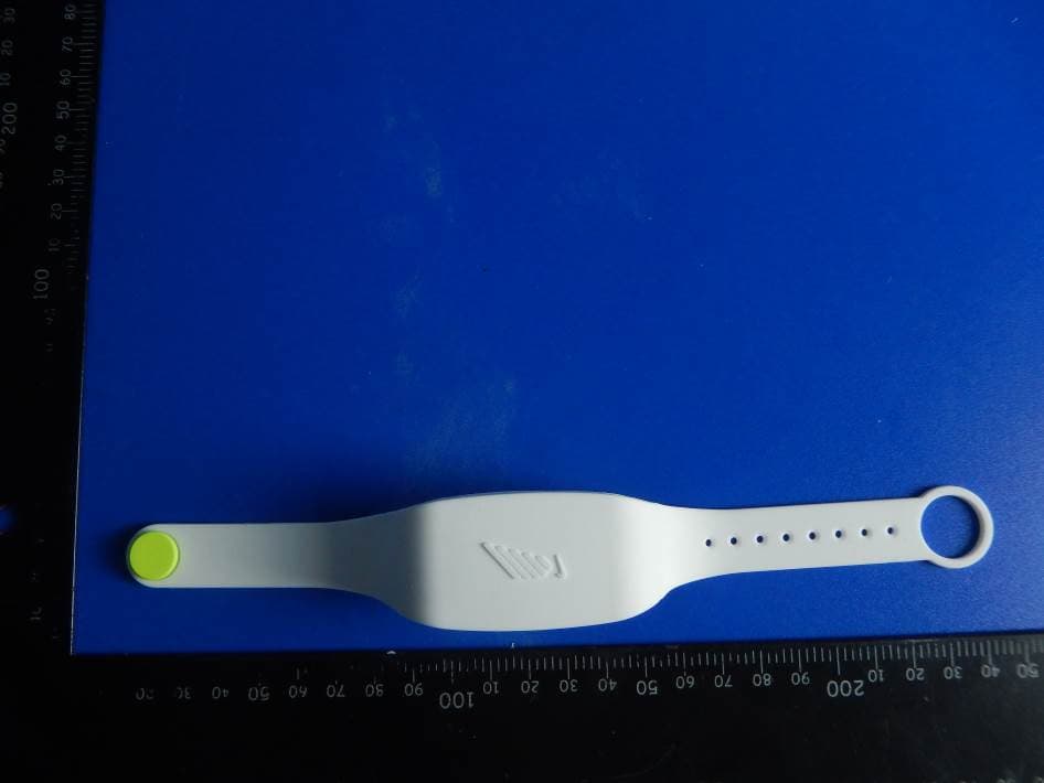 band - FCC ID 2AFW6-T261 - SHENZHEN IQI TECHNOLOGY CO,.LTD (5)