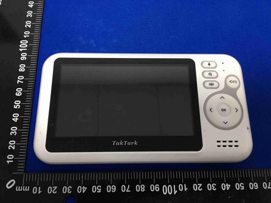 TakTark Baby Monitor - FCC ID 2AFX2BM922-1 - Shenzhen Feelstorm Technology Co.,Ltd (4)