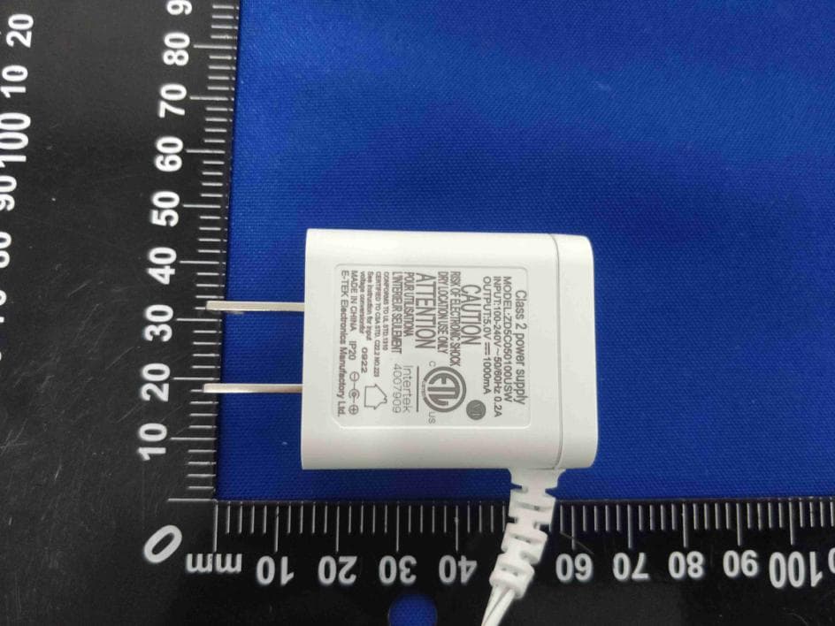 TakTark Baby Monitor - FCC ID 2AFX2BM922-1 - Shenzhen Feelstorm Technology Co.,Ltd
