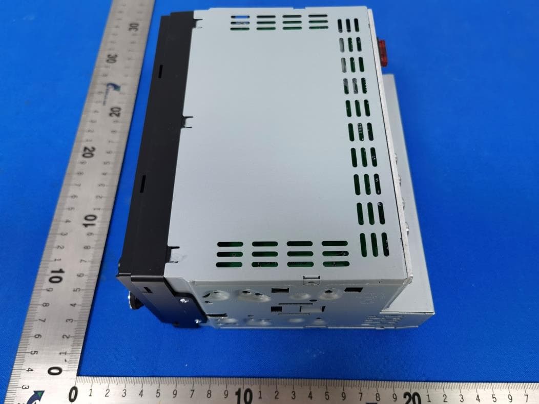 Car Multimedia Player - FCC ID 2AFXA-CDR6221 - FengShun Peiying Electro-Acoustic Co., Ltd (4)