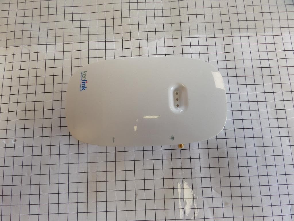The Wirnet iFemtoCell is an indoor LoRa Gateway for IoT chain. - FCC ID 2AFYS-KLK915MWIFC - KERLINK SA (4)