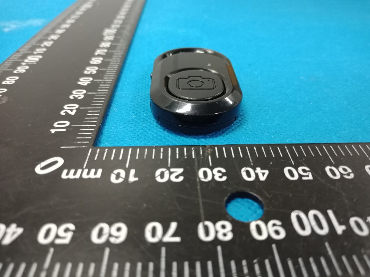 Bluetooth Selfie - FCC ID 2AFZX-BT1818 - Ningbo Fancier Photographic Equipment Co.,Ltd. (4)