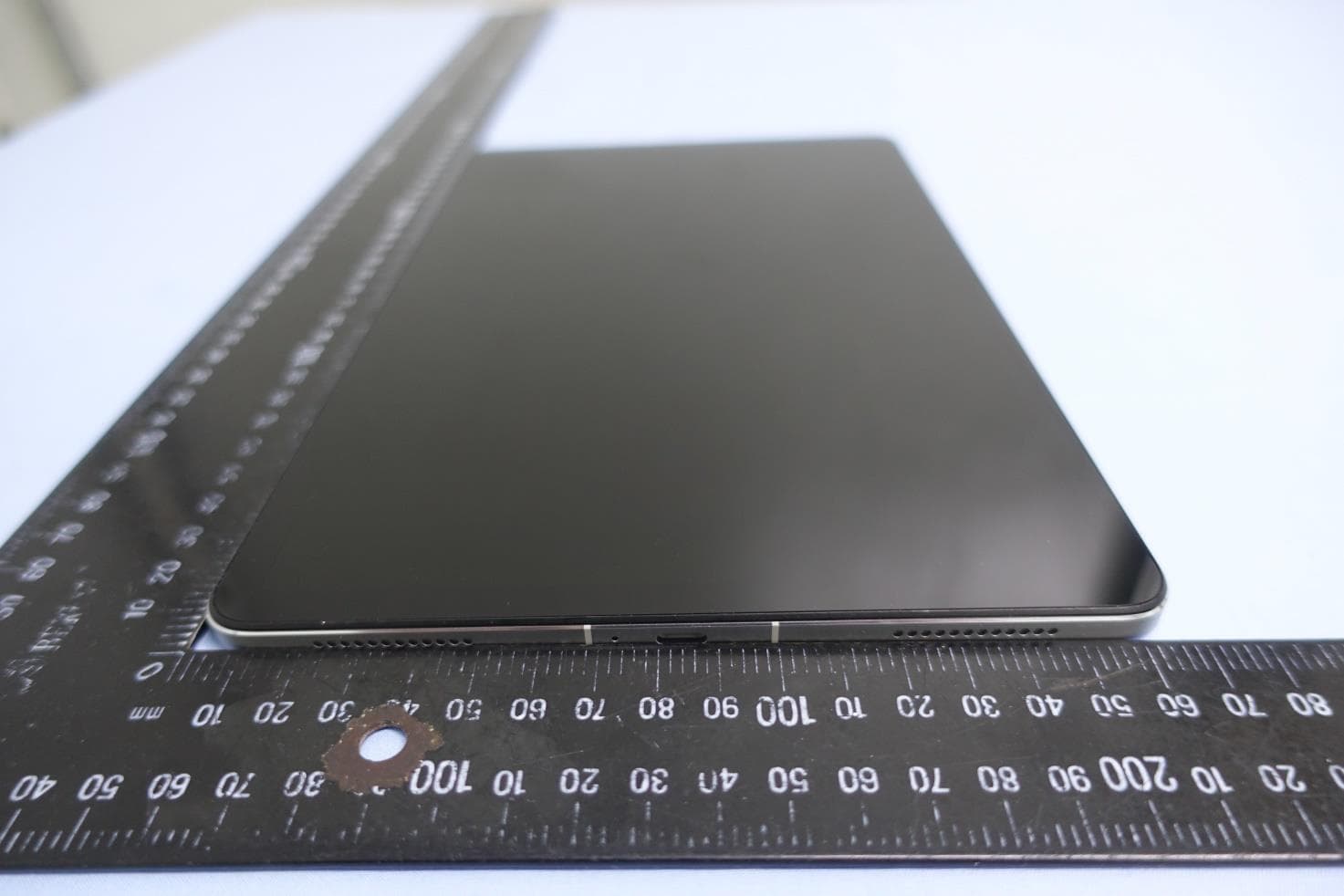 Tablet Computer (BT/WiFi/WPC) - FCC ID 2AFZZ1182G - Xiaomi Communications Co., Ltd. (2)