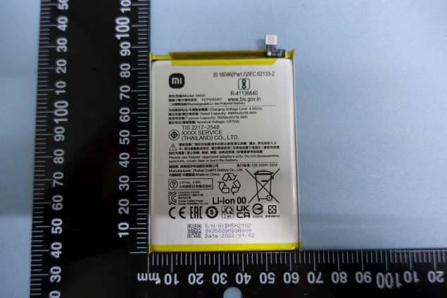 Mobile Phone - FCC ID 2AFZZ1219PG - Xiaomi Communications Co., Ltd.